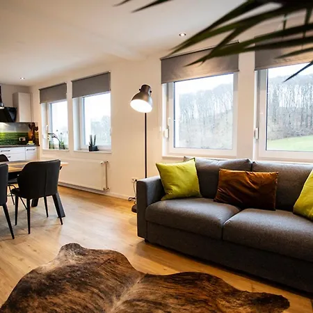 Q-Stall Apartments, Apartment Q3 아파트 브릴온